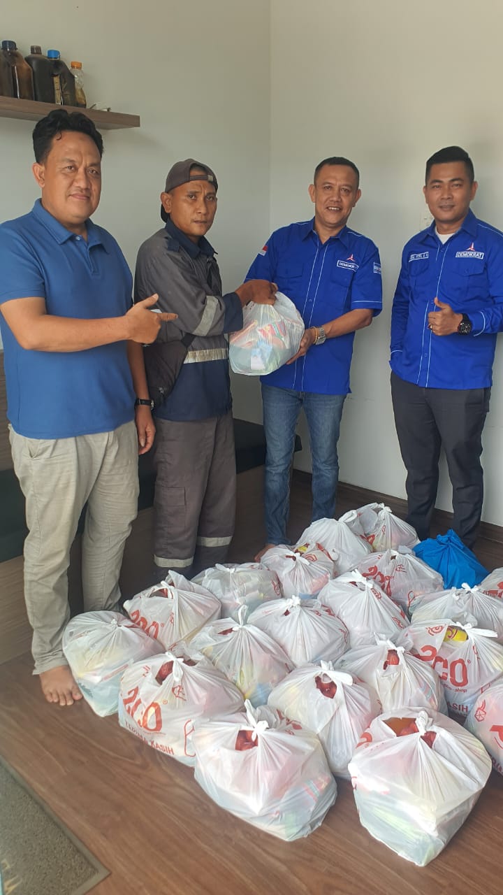 Hanafi Resmi Gabung Partai Demokrat, Sambut AHY dan Iftitah Sulaiman di Batam Hanafi Resmi Gabung Partai Demokrat, Sambut AHY dan Iftitah Sulaiman di Batam BBC Kepri